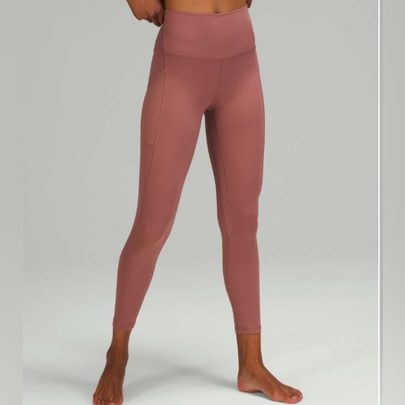 lululemon Align™ High-Rise Pant with Pockets 25"
Spiced Chai size 8 - Picture 2 of 8